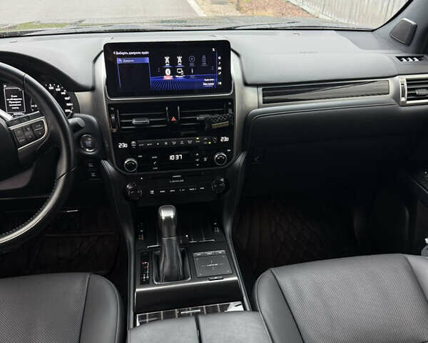 Черный Лексус ГХ, объемом двигателя 4.61 л и пробегом 60 тыс. км за 80000 $, фото 18 на Automoto.ua