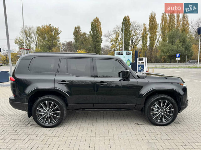 Черный Лексус ГХ, объемом двигателя 3.5 л и пробегом 16 тыс. км за 98500 $, фото 3 на Automoto.ua