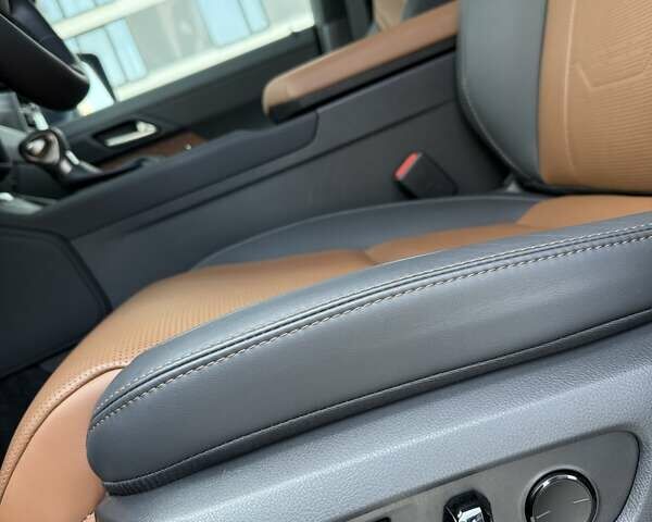 Черный Лексус ГХ, объемом двигателя 3.5 л и пробегом 10 тыс. км за 113222 $, фото 24 на Automoto.ua