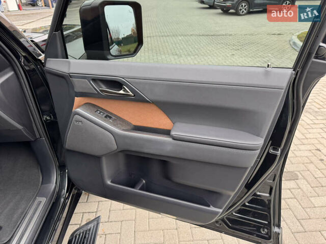 Черный Лексус ГХ, объемом двигателя 3.5 л и пробегом 16 тыс. км за 98500 $, фото 17 на Automoto.ua