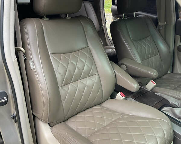 Коричневий Лексус ГХ, об'ємом двигуна 4.7 л та пробігом 350 тис. км за 13700 $, фото 24 на Automoto.ua