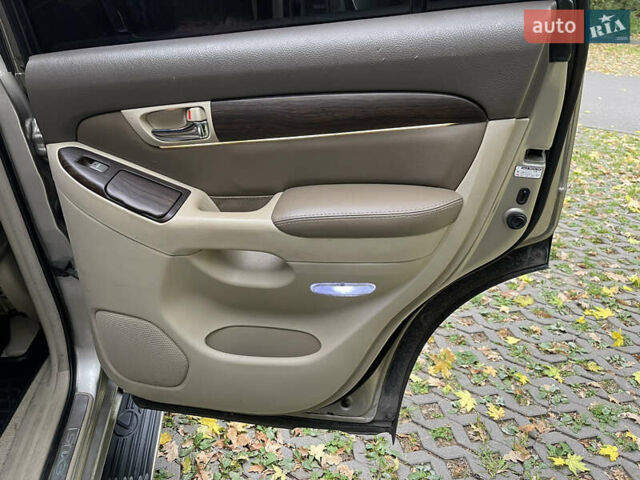 Коричневий Лексус ГХ, об'ємом двигуна 4.7 л та пробігом 350 тис. км за 13700 $, фото 21 на Automoto.ua
