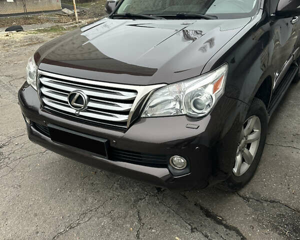 Коричневий Лексус ГХ, об'ємом двигуна 4.61 л та пробігом 225 тис. км за 25500 $, фото 1 на Automoto.ua