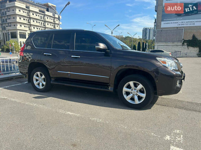 Коричневий Лексус ГХ, об'ємом двигуна 4.61 л та пробігом 225 тис. км за 25500 $, фото 7 на Automoto.ua