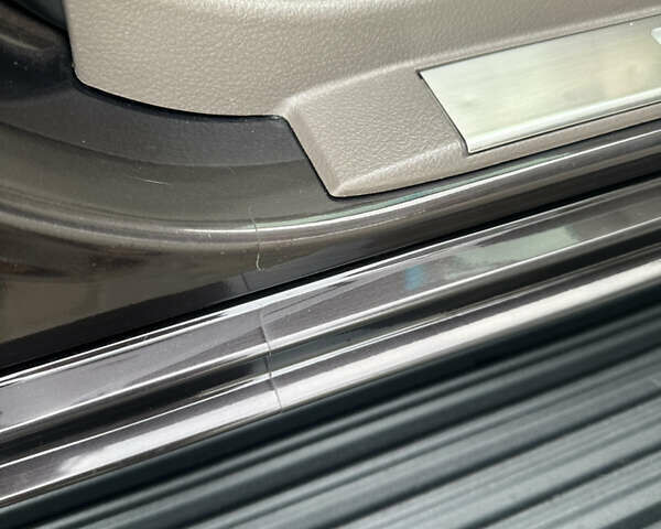 Коричневый Лексус ГХ, объемом двигателя 4.61 л и пробегом 173 тыс. км за 32309 $, фото 54 на Automoto.ua