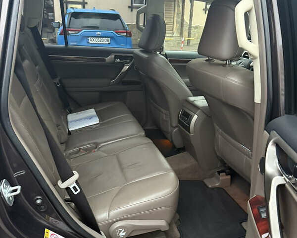 Коричневий Лексус ГХ, об'ємом двигуна 4.61 л та пробігом 190 тис. км за 23999 $, фото 17 на Automoto.ua