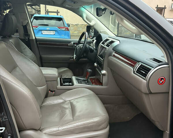 Коричневий Лексус ГХ, об'ємом двигуна 4.61 л та пробігом 190 тис. км за 23999 $, фото 15 на Automoto.ua