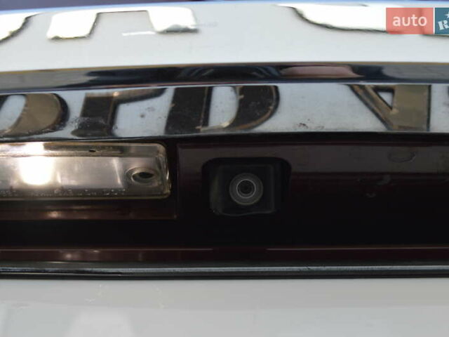 Червоний Лексус ГХ, об'ємом двигуна 4.61 л та пробігом 170 тис. км за 25500 $, фото 40 на Automoto.ua