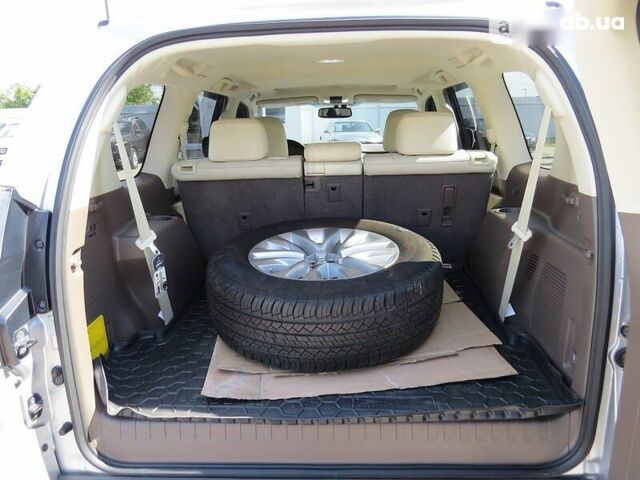 Лексус ГХ, объемом двигателя 0 л и пробегом 82 тыс. км за 43700 $, фото 13 на Automoto.ua