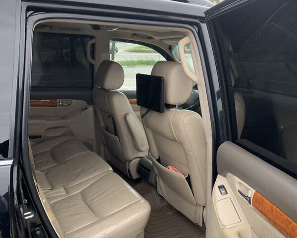 Лексус ГХ, объемом двигателя 4.7 л и пробегом 218 тыс. км за 20000 $, фото 4 на Automoto.ua