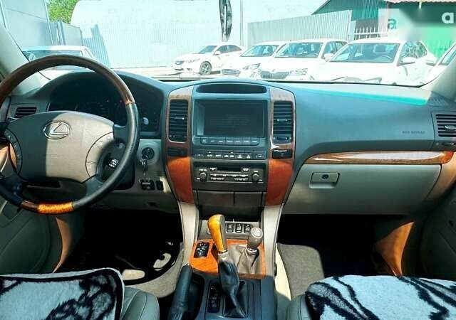 Лексус ГХ 2006 у Києві на Automoto.ua Лексус ГХ, об'ємом двигуна 0 л та пробігом 392 тис. км за 11800 $, фото 24 на Automoto.ua