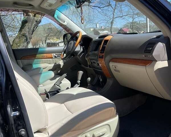 Лексус ГХ, об'ємом двигуна 4.7 л та пробігом 293 тис. км за 15500 $, фото 6 на Automoto.ua