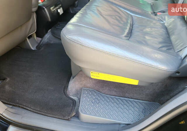 Лексус ГХ, объемом двигателя 4.7 л и пробегом 290 тыс. км за 18450 $, фото 2 на Automoto.ua