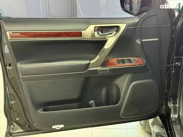 Лексус ГХ, об'ємом двигуна 4.6 л та пробігом 238 тис. км за 26490 $, фото 18 на Automoto.ua