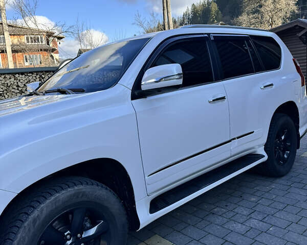 Лексус ГХ, объемом двигателя 4.6 л и пробегом 233 тыс. км за 26800 $, фото 2 на Automoto.ua