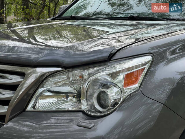 Лексус ГХ, об'ємом двигуна 4.6 л та пробігом 189 тис. км за 27999 $, фото 10 на Automoto.ua