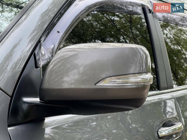 Лексус ГХ, об'ємом двигуна 4.6 л та пробігом 189 тис. км за 27999 $, фото 7 на Automoto.ua