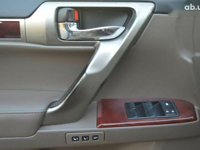 Лексус ГХ, объемом двигателя 0 л и пробегом 170 тыс. км за 25500 $, фото 17 на Automoto.ua