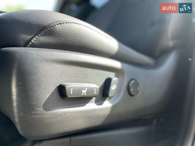 Лексус ГХ, объемом двигателя 4.6 л и пробегом 198 тыс. км за 30000 $, фото 54 на Automoto.ua