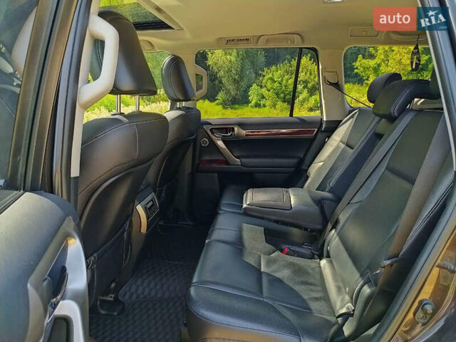 Лексус ГХ, объемом двигателя 4.6 л и пробегом 198 тыс. км за 30000 $, фото 76 на Automoto.ua