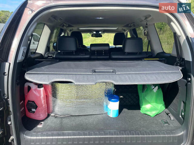 Лексус ГХ, объемом двигателя 4.6 л и пробегом 198 тыс. км за 30000 $, фото 52 на Automoto.ua