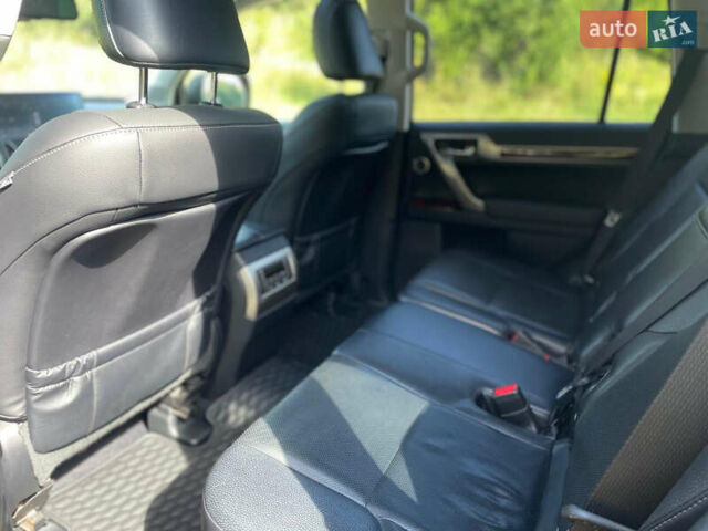 Лексус ГХ, объемом двигателя 4.6 л и пробегом 198 тыс. км за 30000 $, фото 44 на Automoto.ua