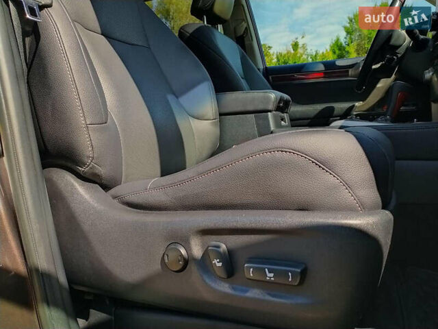 Лексус ГХ, объемом двигателя 4.6 л и пробегом 198 тыс. км за 30000 $, фото 70 на Automoto.ua