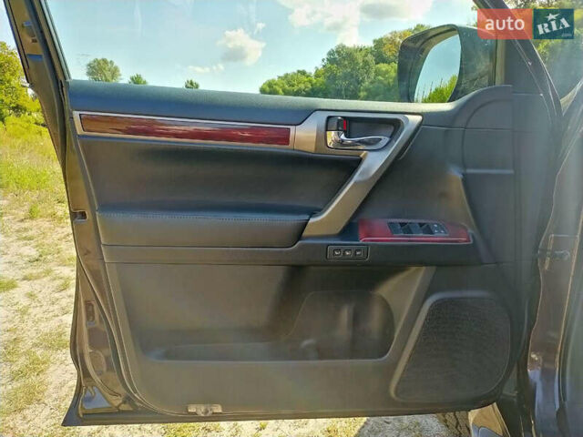 Лексус ГХ, объемом двигателя 4.6 л и пробегом 198 тыс. км за 30000 $, фото 72 на Automoto.ua