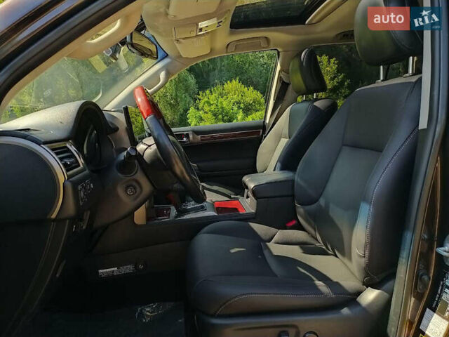 Лексус ГХ, объемом двигателя 4.6 л и пробегом 198 тыс. км за 30000 $, фото 74 на Automoto.ua