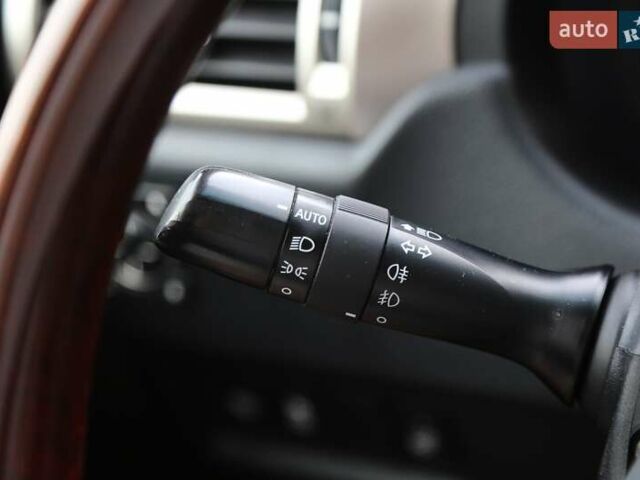 Лексус ГХ, объемом двигателя 4.6 л и пробегом 184 тыс. км за 27400 $, фото 27 на Automoto.ua