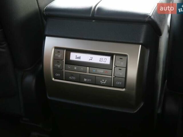 Лексус ГХ, объемом двигателя 4.6 л и пробегом 184 тыс. км за 27400 $, фото 23 на Automoto.ua