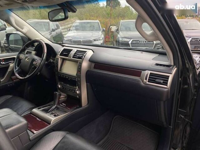 Лексус ГХ, объемом двигателя 4.6 л и пробегом 120 тыс. км за 33500 $, фото 8 на Automoto.ua