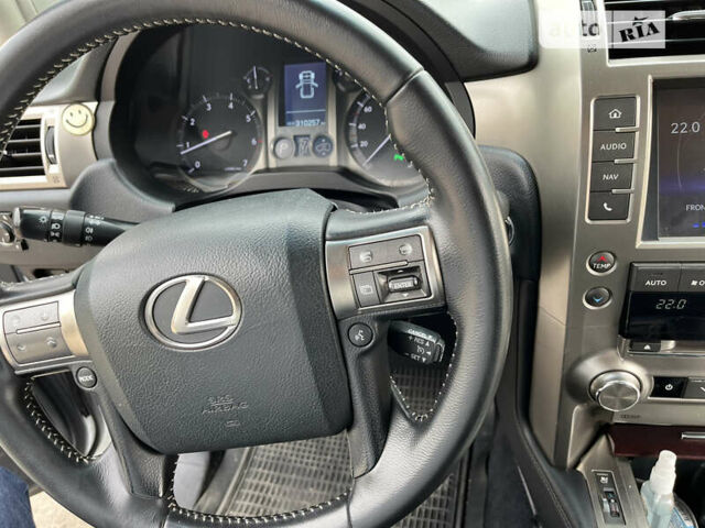 Лексус ГХ, объемом двигателя 4.61 л и пробегом 310 тыс. км за 33500 $, фото 6 на Automoto.ua
