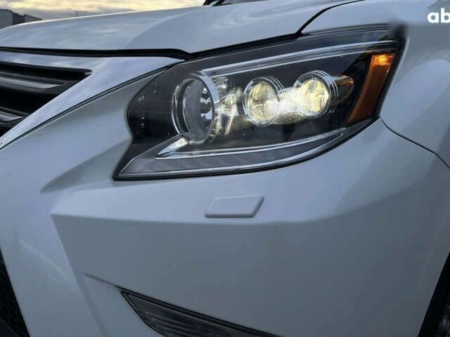 Лексус ГХ, объемом двигателя 4.6 л и пробегом 114 тыс. км за 35200 $, фото 9 на Automoto.ua