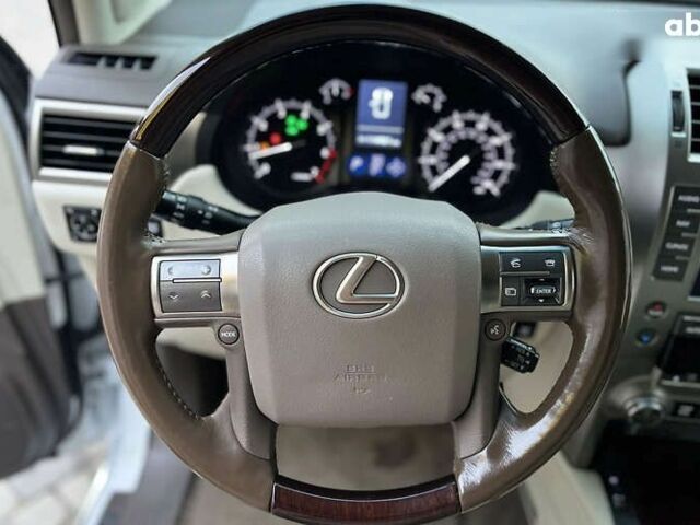 Лексус ГХ, объемом двигателя 4.6 л и пробегом 118 тыс. км за 31500 $, фото 14 на Automoto.ua