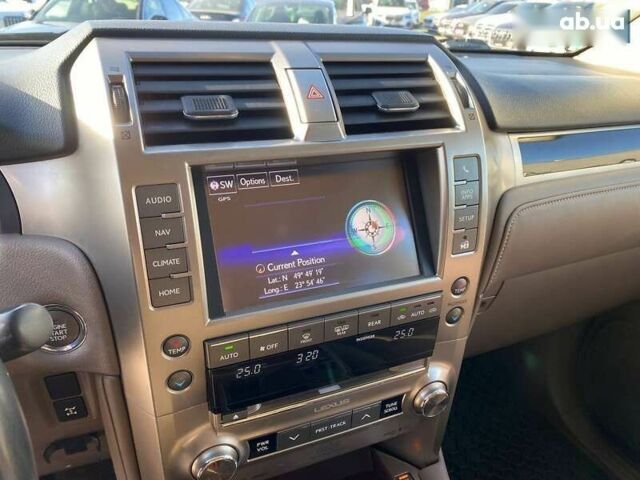 Лексус ГХ, об'ємом двигуна 4.6 л та пробігом 126 тис. км за 36000 $, фото 16 на Automoto.ua