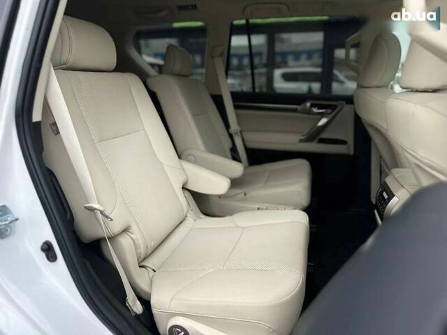 Лексус ГХ, объемом двигателя 4.6 л и пробегом 10 тыс. км за 47500 $, фото 15 на Automoto.ua