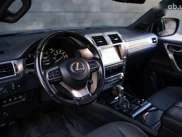 Лексус ГХ, объемом двигателя 4.6 л и пробегом 123 тыс. км за 56000 $, фото 17 на Automoto.ua