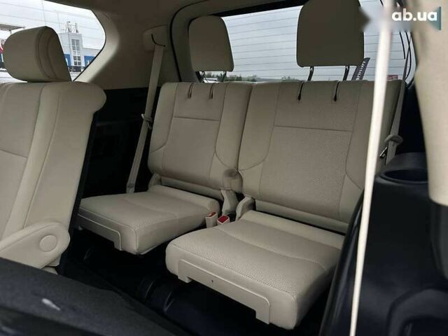 Лексус ГХ, объемом двигателя 4.6 л и пробегом 10 тыс. км за 47500 $, фото 18 на Automoto.ua