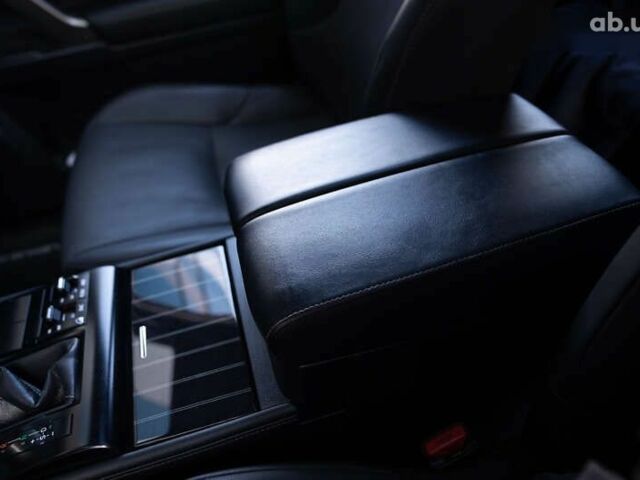 Лексус ГХ, объемом двигателя 4.6 л и пробегом 123 тыс. км за 56000 $, фото 25 на Automoto.ua