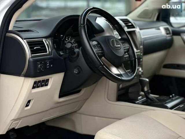 Лексус ГХ, об'ємом двигуна 4.6 л та пробігом 10 тис. км за 47500 $, фото 13 на Automoto.ua