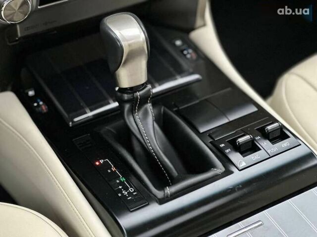 Лексус ГХ, об'ємом двигуна 4.6 л та пробігом 10 тис. км за 45990 $, фото 27 на Automoto.ua