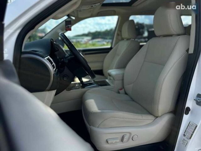 Лексус ГХ, об'ємом двигуна 4.6 л та пробігом 10 тис. км за 47500 $, фото 9 на Automoto.ua