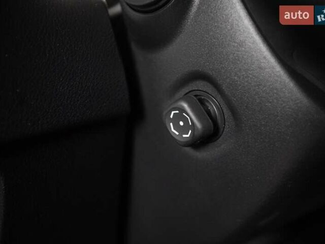 Лексус ГХ, объемом двигателя 4.61 л и пробегом 45 тыс. км за 64900 $, фото 52 на Automoto.ua