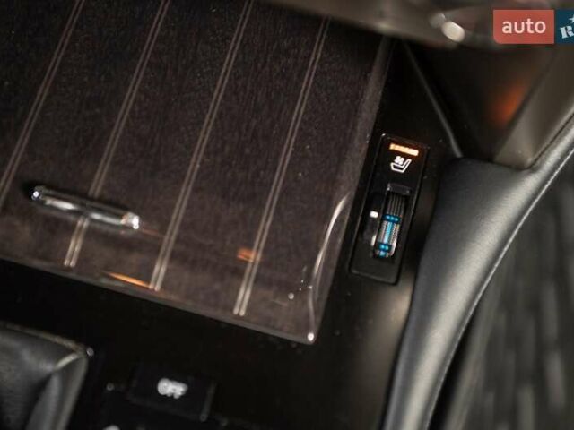 Лексус ГХ, объемом двигателя 4.61 л и пробегом 45 тыс. км за 64900 $, фото 35 на Automoto.ua