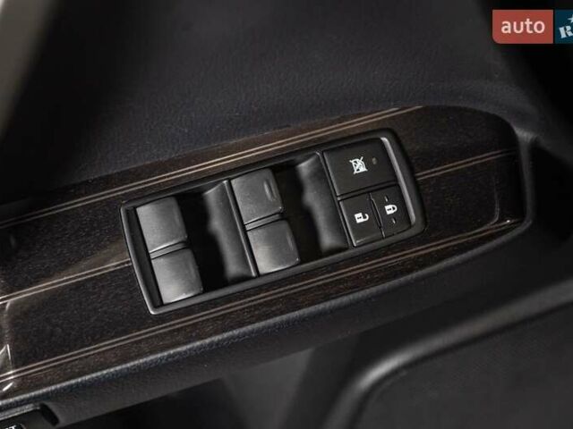 Лексус ГХ, объемом двигателя 4.61 л и пробегом 45 тыс. км за 64900 $, фото 43 на Automoto.ua