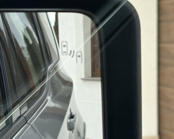 Лексус ГХ, объемом двигателя 3.5 л и пробегом 5 тыс. км за 101000 $, фото 48 на Automoto.ua