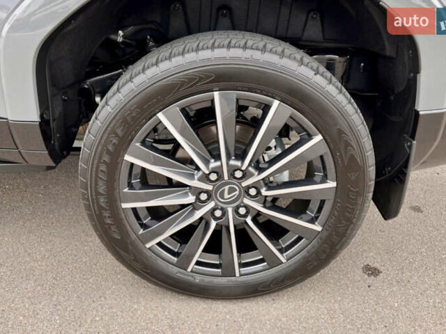 Лексус ГХ, объемом двигателя 3.5 л и пробегом 5 тыс. км за 101000 $, фото 69 на Automoto.ua