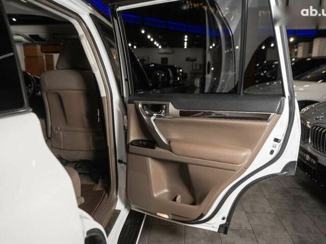 Лексус ГХ, объемом двигателя 4.6 л и пробегом 110 тыс. км за 34900 $, фото 17 на Automoto.ua
