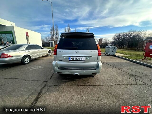 Сірий Лексус ГХ, об'ємом двигуна 4.7 л та пробігом 250 тис. км за 13500 $, фото 2 на Automoto.ua